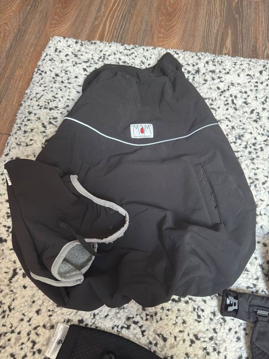 Marsupiu Ergobaby Omni Breeze - Onyx Black +husa iarna MAM
