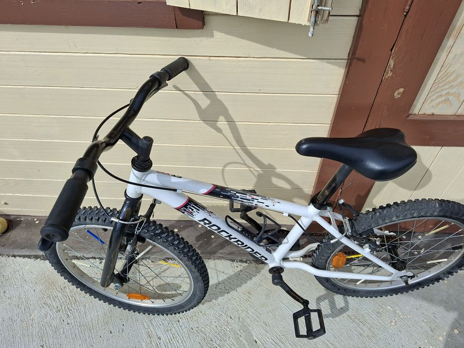 Bicicletă copii 8 ani