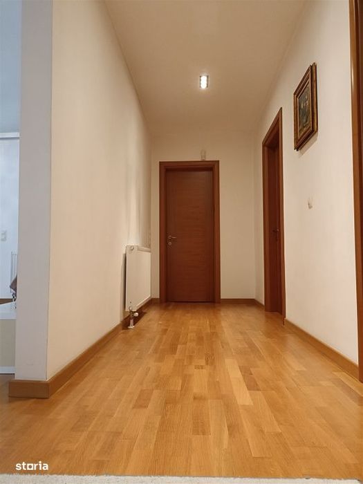 Apartament de lux in zona centrala cu 2 locuri de parcare