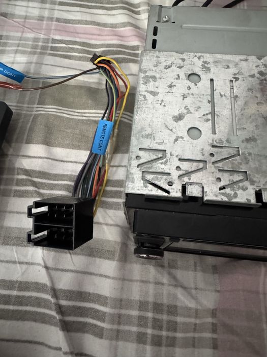 Kenwood DDX4025BT медия