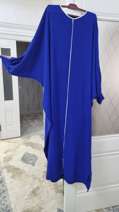 Янги абая сотилади.