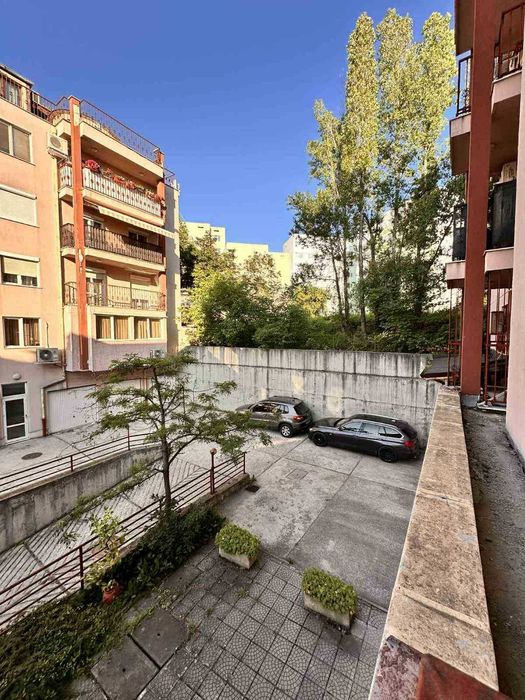 Дава се под наем Двустаен апартамент в София, Студентски град - 60 кв.м за 612 € - Снимка #12