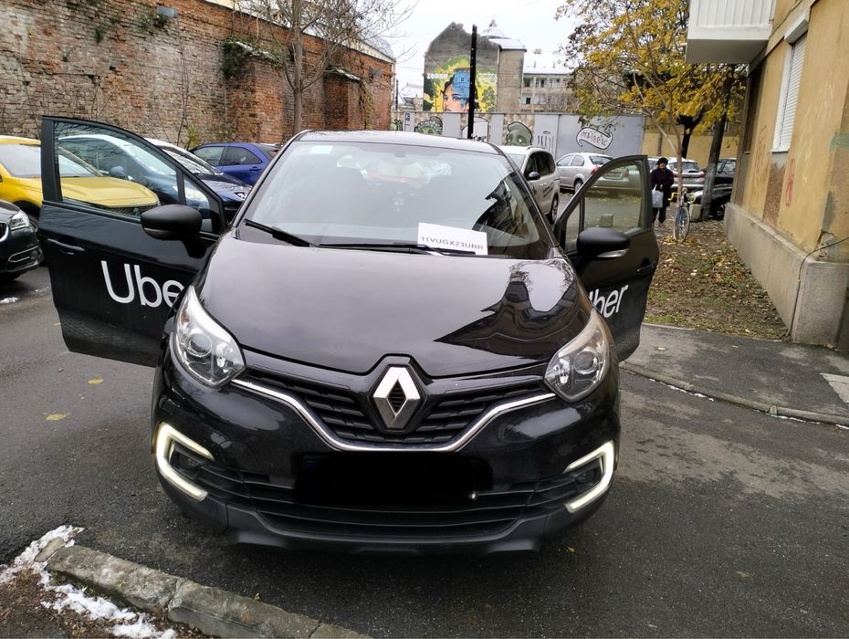 Renault Captur 0.9 benzina si GPL colantat Uber