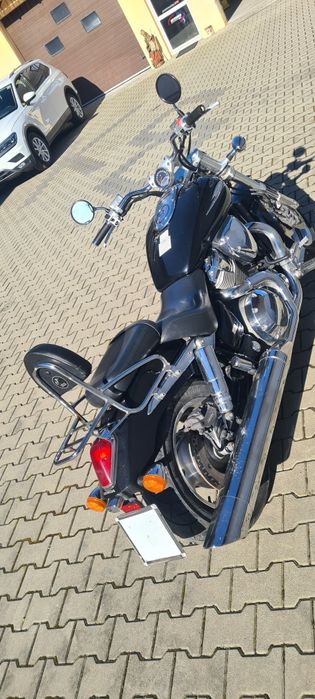 Honda vtx 1800 an fabricatie 2002
