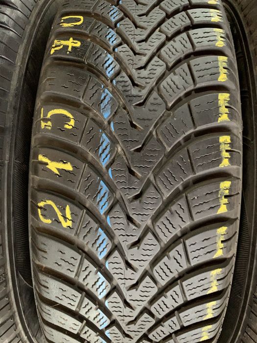 Set 215 70 16 de iarnă