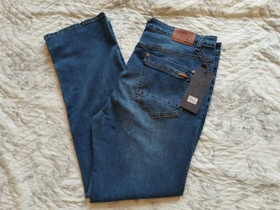 Класически (прави) мъжки дънки - размер XL/XXL