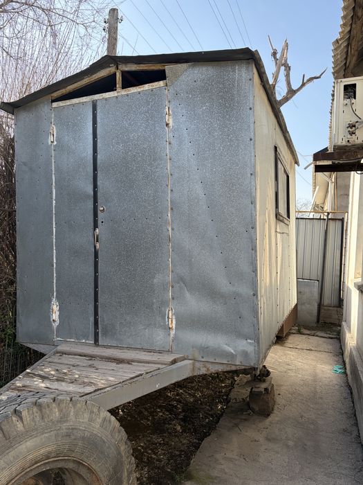 Два пчелоприцепа с документами