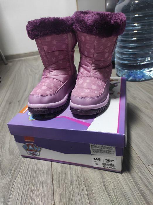 Ghete fete mărime 28