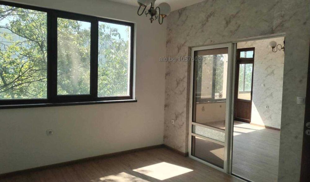 Продава се Тристаен апартамент в Стара Загора, Център - 86 кв.м за 825 €/кв.м - Снимка #1