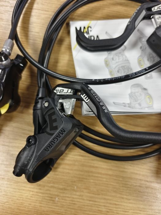 Magura MT Trail Sport 4/2-Piston Disc Brake Set 4/2-Бутални Спирачки