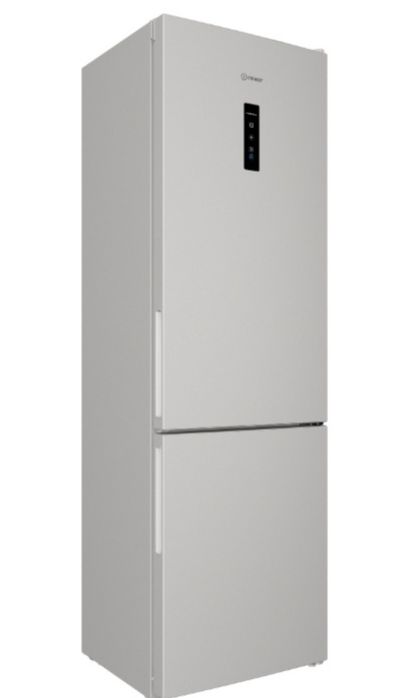 Холодильник indesit