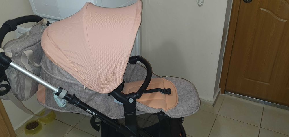 Количка Jane Kendo, намалена до края на месеца