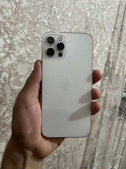 Iphone 12 pro срочно продаётся