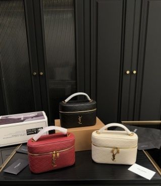 Луксозни дамски чанти