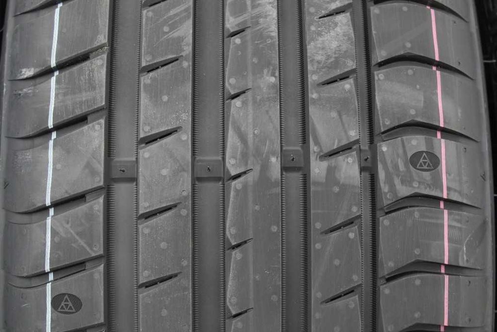 Anvelope vara noi 235/50R17, 100Y, XL, Triangle, DOT 2025