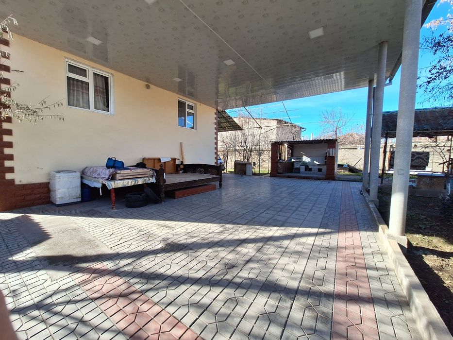 Uchastka sotiladi. 7.5 sot. Yashnobod tumani. Arg'in mahalla.