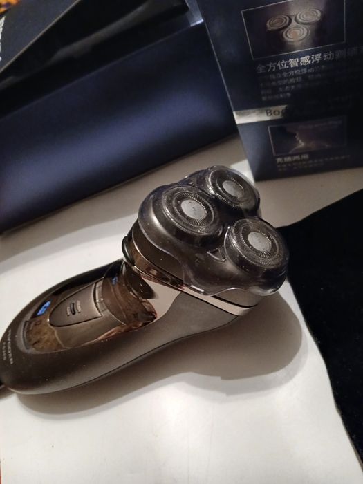 Электробритва FLYCO FS 355