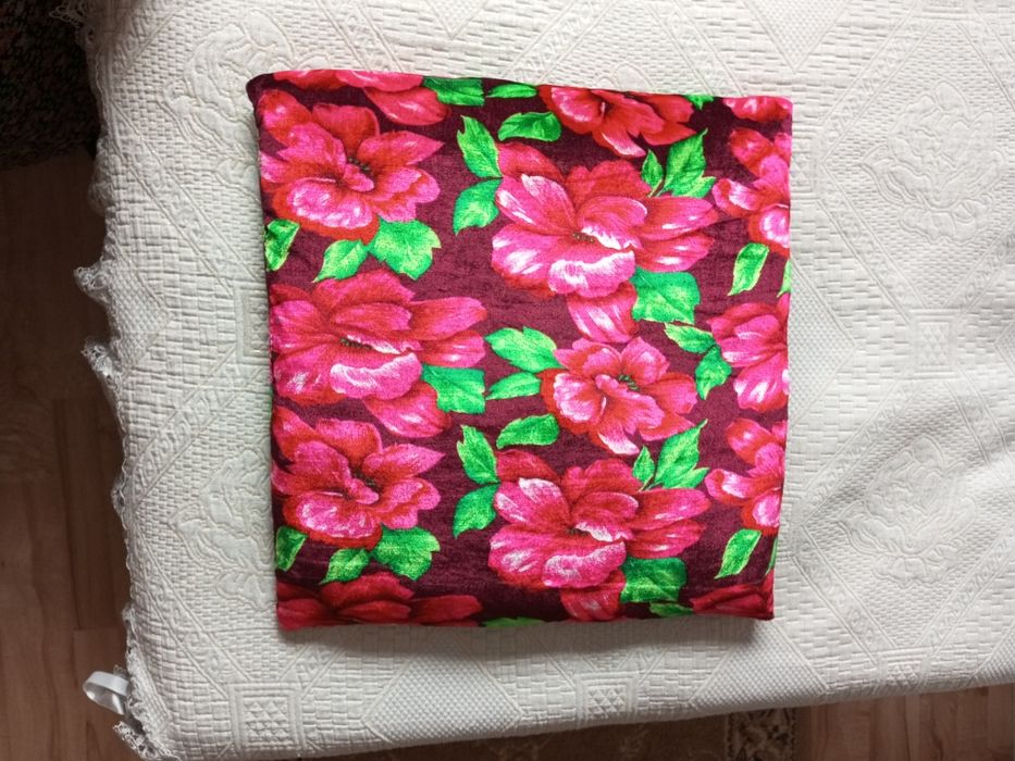 Корпешка на авто или на стул