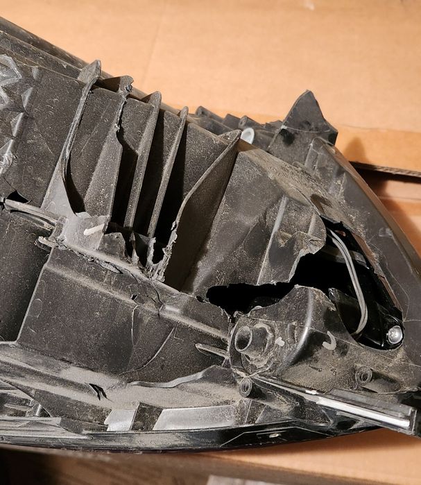 Фары на Renault Kaptur