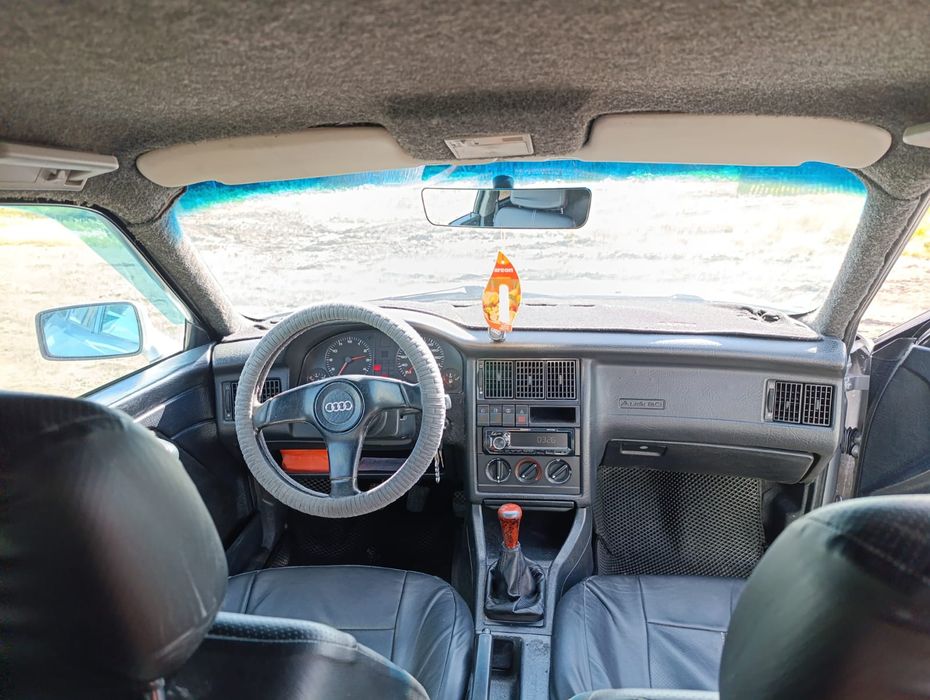 Продам Ауди Б4 универсал