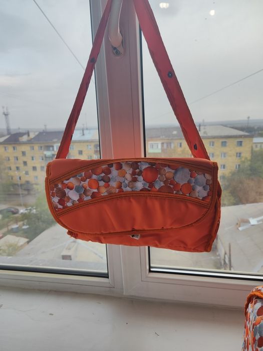 Детская демисезонная коляска