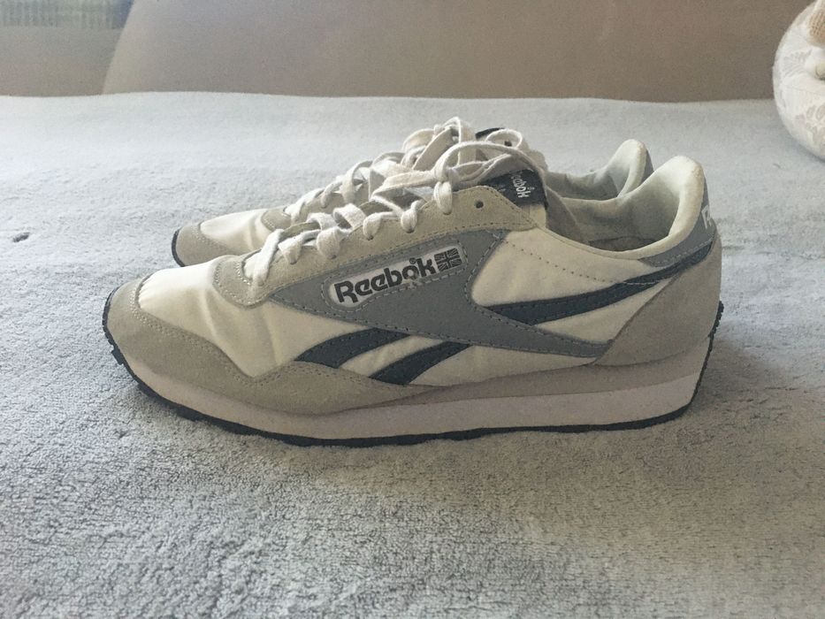 Маратонки REEBOK, много запазени