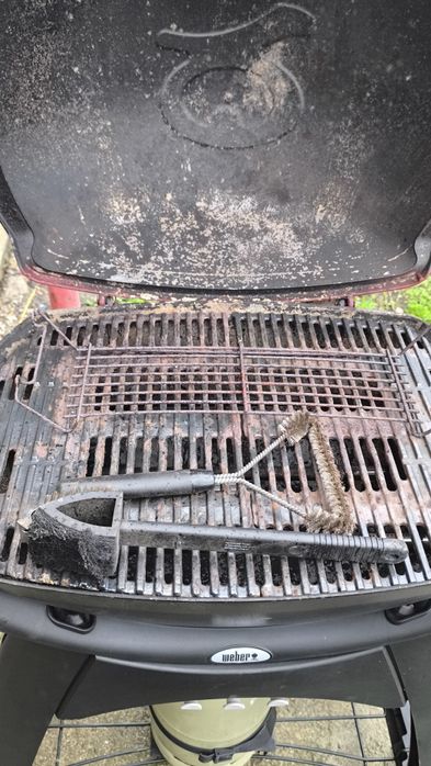 Weber Q 3200 газово барбекю