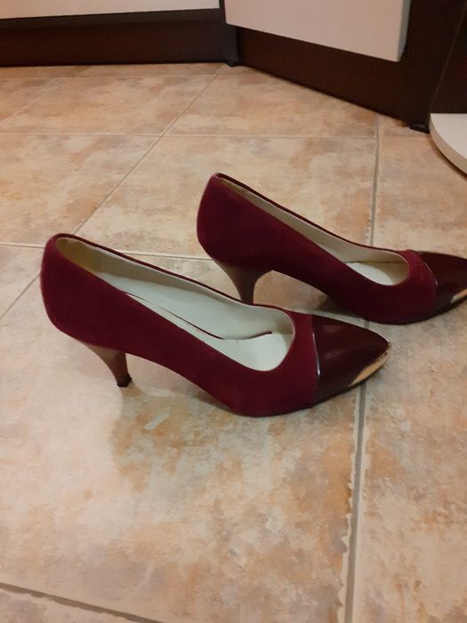 Красиви дамски обувки