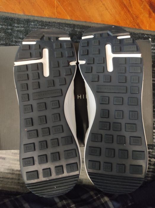 Обувки TOMMY HILFIGER Lightweight RWB Knit White