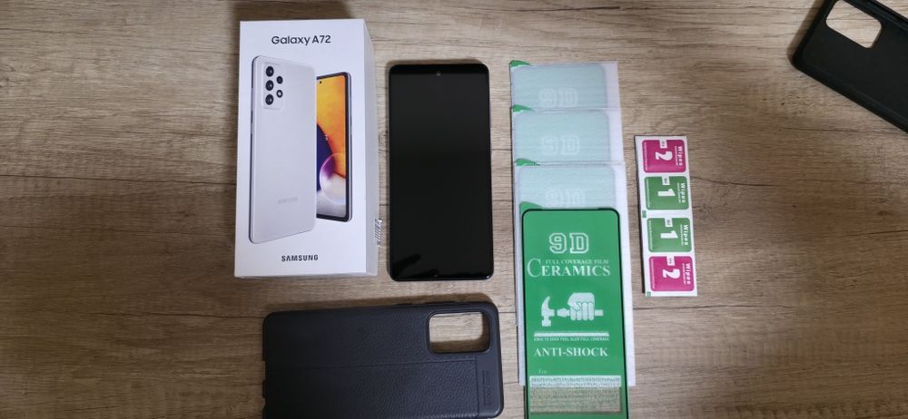 смартфон SAMSUNG A72