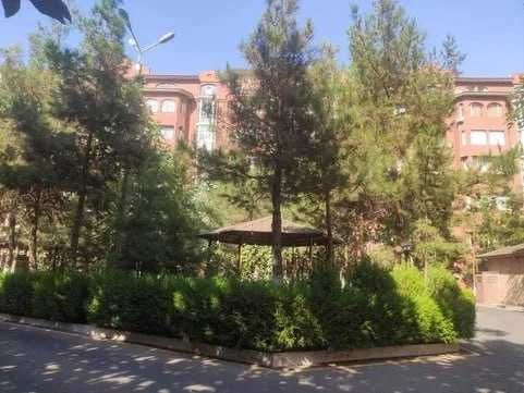 3-комнатная Gabus, ликвидный объект в центре, район Садык Азимова`