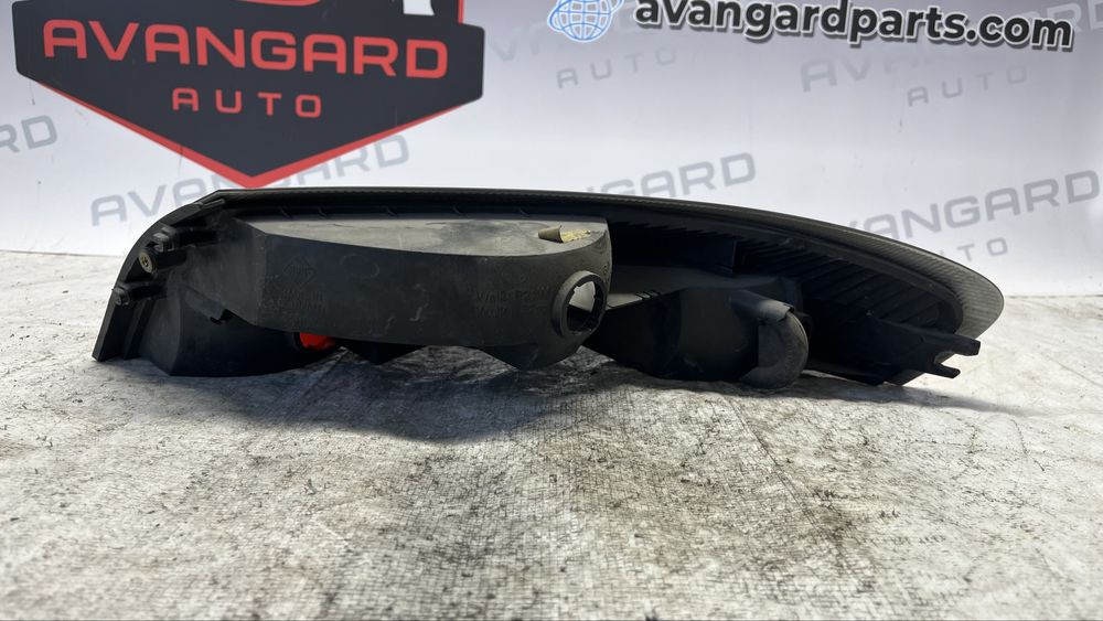 Porsche 996 97- ляв стоп