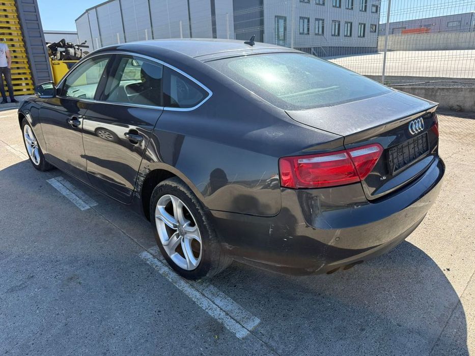 Dezmembrez Audi a5 facelift 2013 gri lz7l 2.0 tdi CGLC cutie manuala MVT