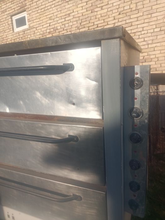 3 fazada ishlaydi  ishlashi yaxshi