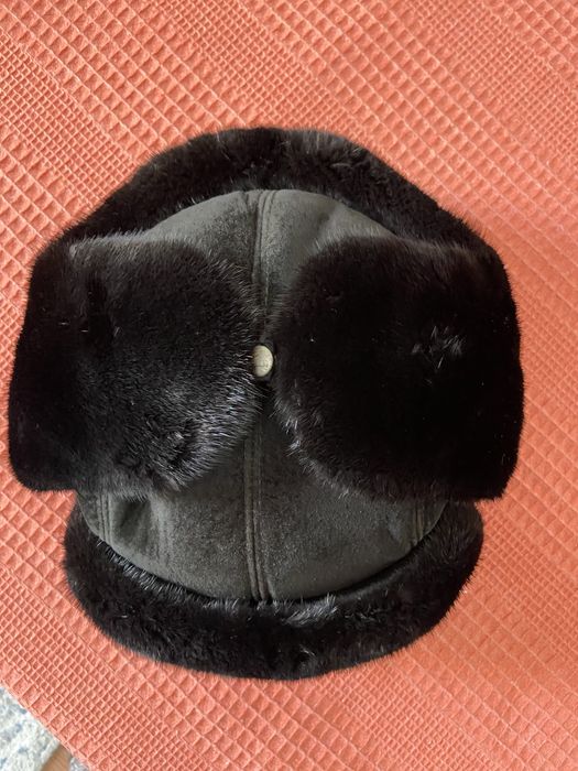 Продам 2 ушанки