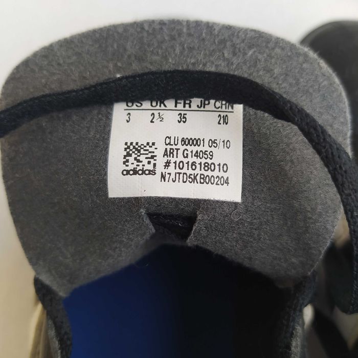 Нови, оригинални, маркови бутонки, ADIDAS   N 35