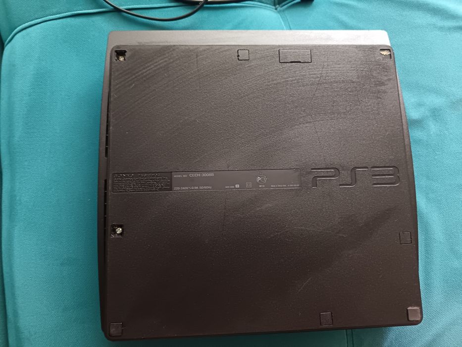 PlayStation 3 Slim, торг приветствуется!