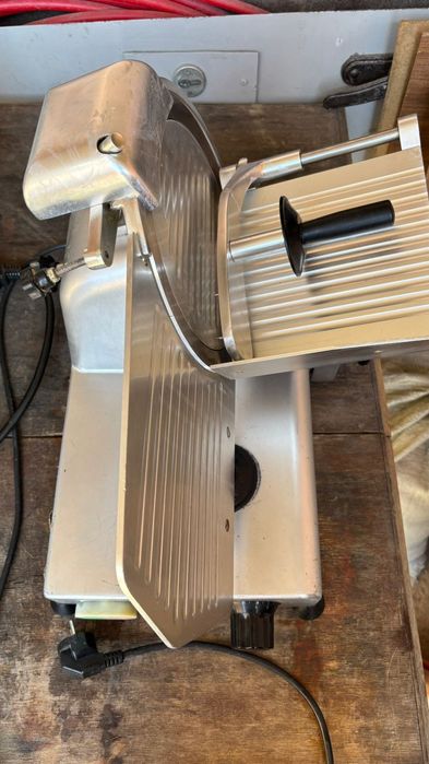 Продам технику профессиональную для кухни