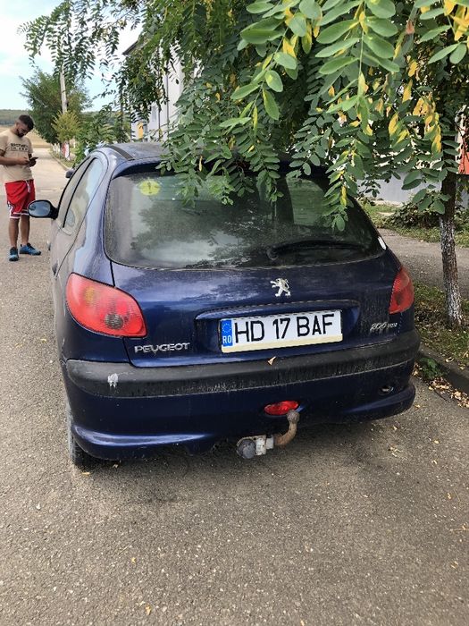 Vând Peugeot 206
