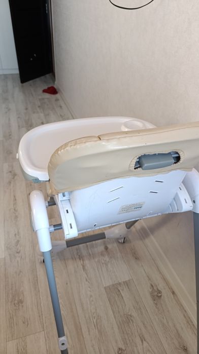 Продают детский стул