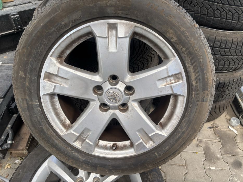 Джанти от Toyota Rav 4 18 цола с нови гуми