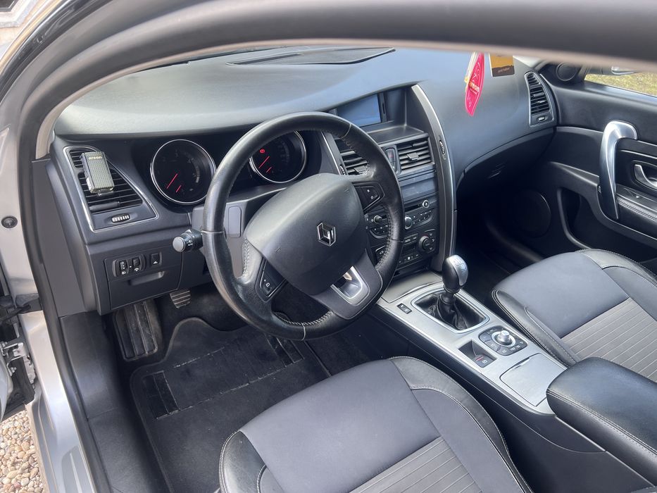 Renault latitude
