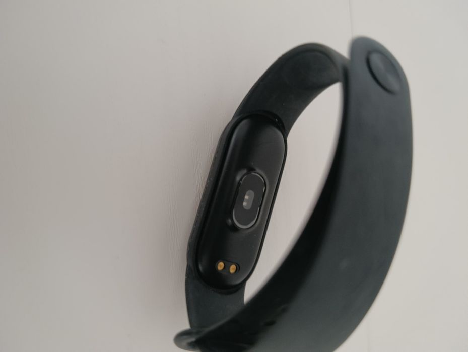 Умный браслет mi band