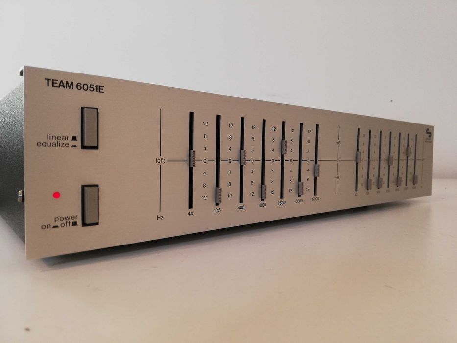 Graphic Equalizer SCHNEIDER TEAM 6051 - 7 Band /made in RFG/Impecabil
