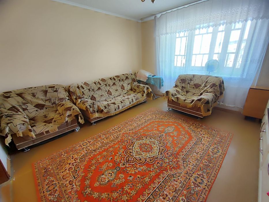 Продам 3 х комн квар. 6-87,  5 этаж.