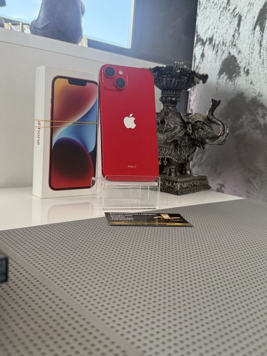 Vand iphone 14 red de 128 gb ca nou
