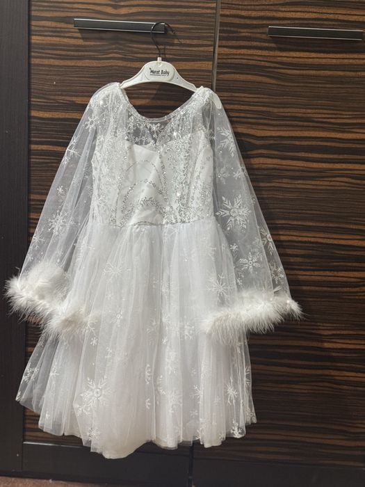 2 платья нарядных