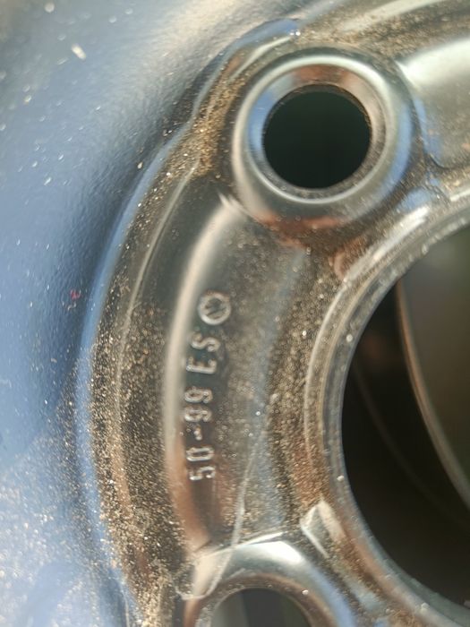 Vand roata de schimb.