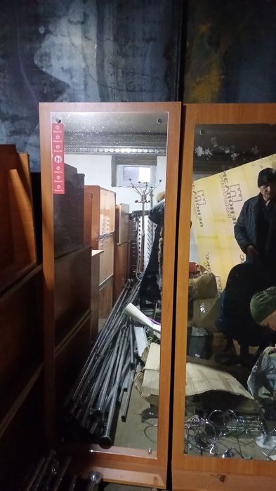 Продам эконом панели,прилавки и зеркала.