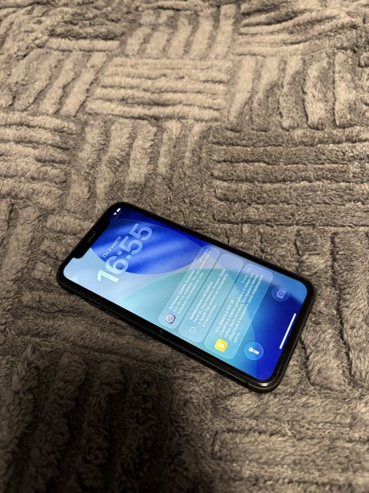 Iphone 11 64gb. 100акб